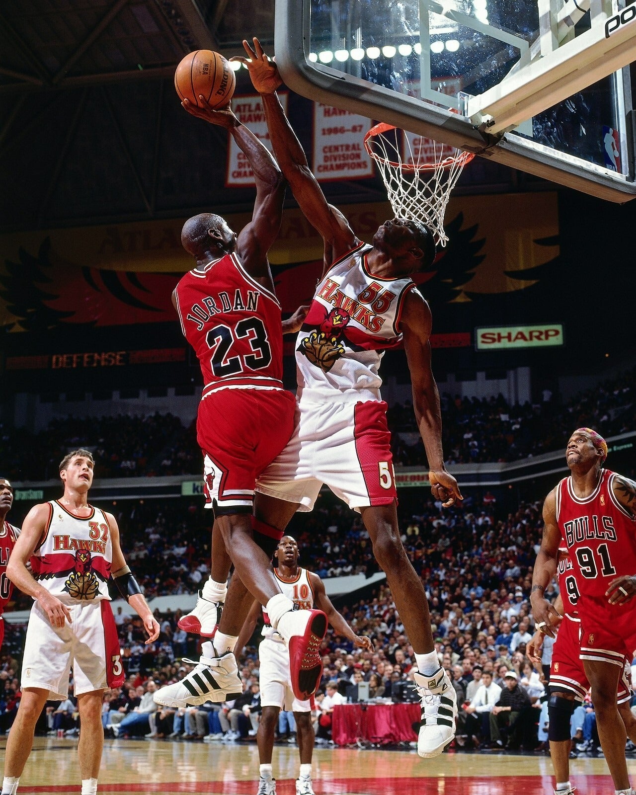 Dikembe Mutombo defensive play against Michael Jordan canvas wall art