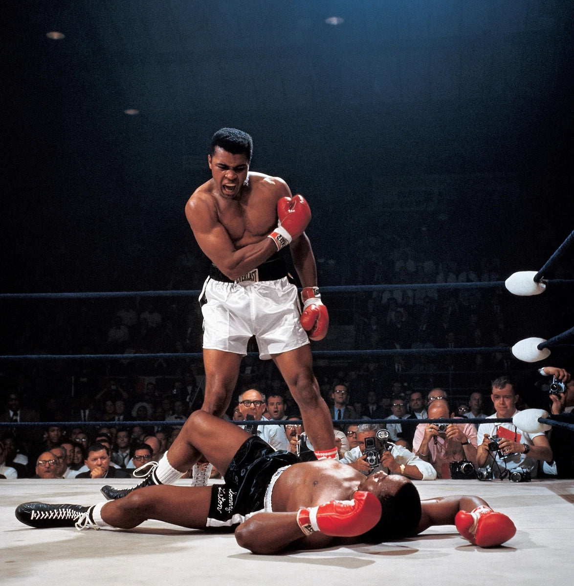Muhammad Ali vs Sonny Liston Canvas Wall Art – Iconic Boxing Moment Poster