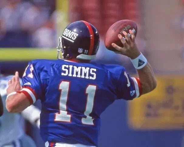 Phil Simms New York Giants Canvas Wall Art – NFL Quarterback Legend Decor