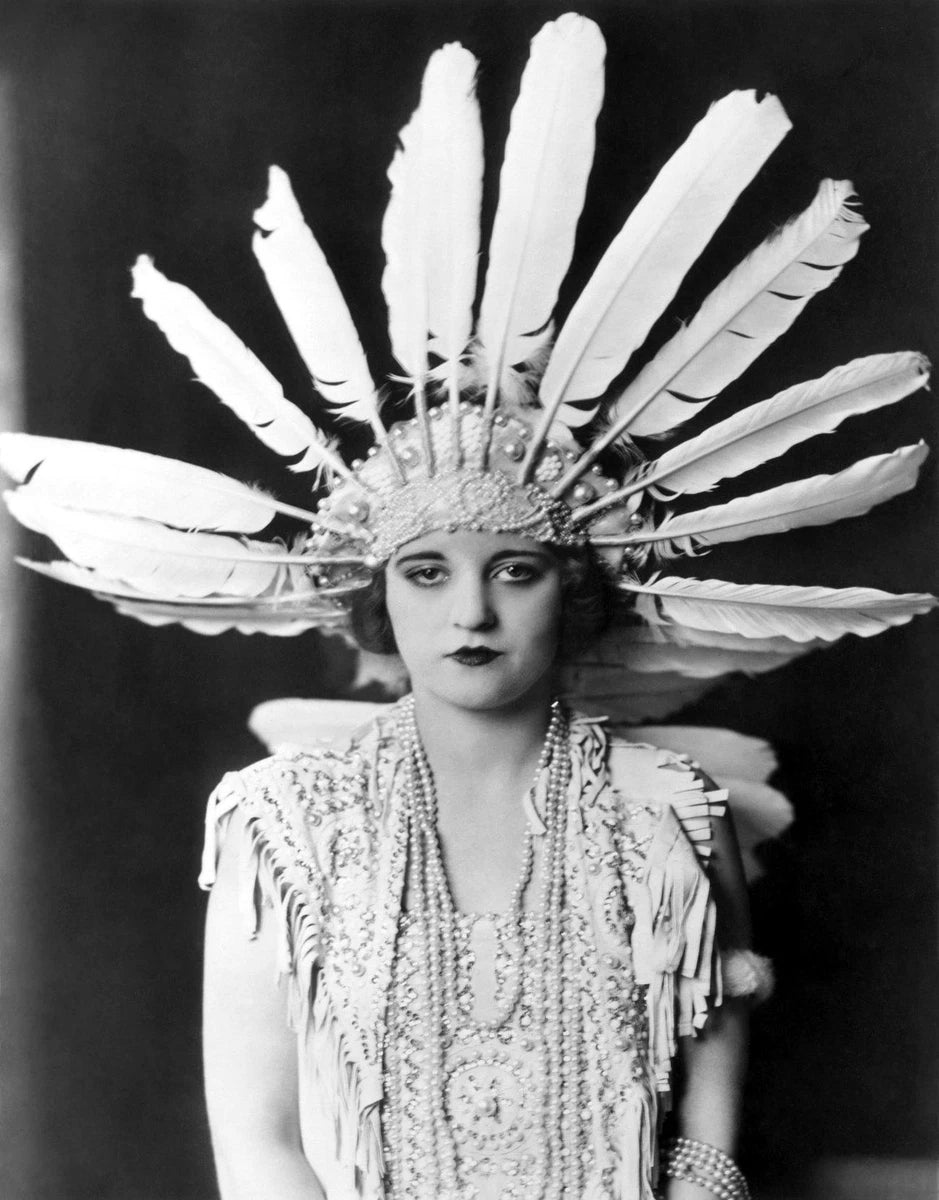 Tallulah Bankhead Black and White Canvas Wall Art – Vintage Hollywood Dramatic Poster