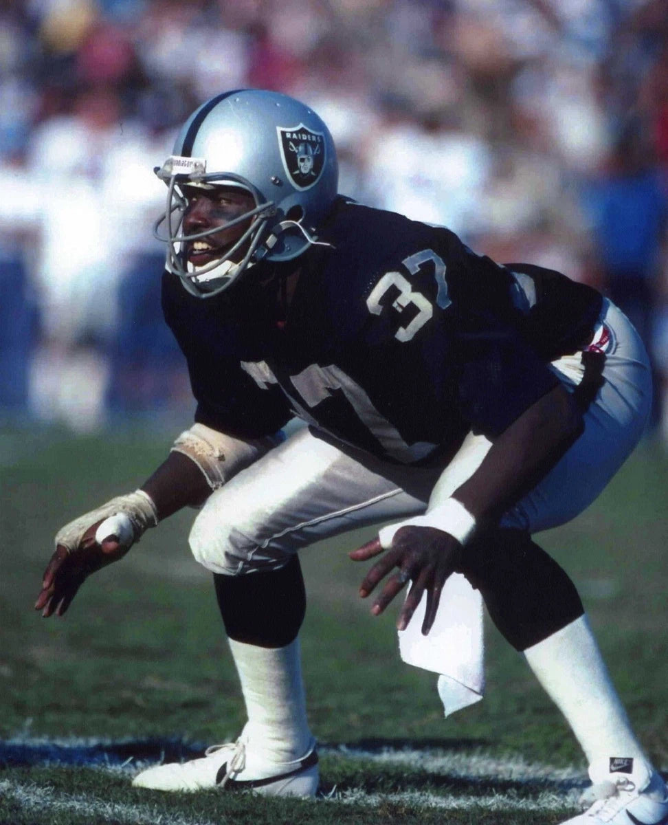 Lester Hayes Oakland Raiders Canvas Wall Art – NFL Defensive Legend Poster
