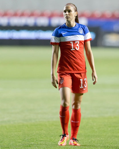 Alex Morgan Canvas Wall Art – Soccer Legend & Athlete Decor