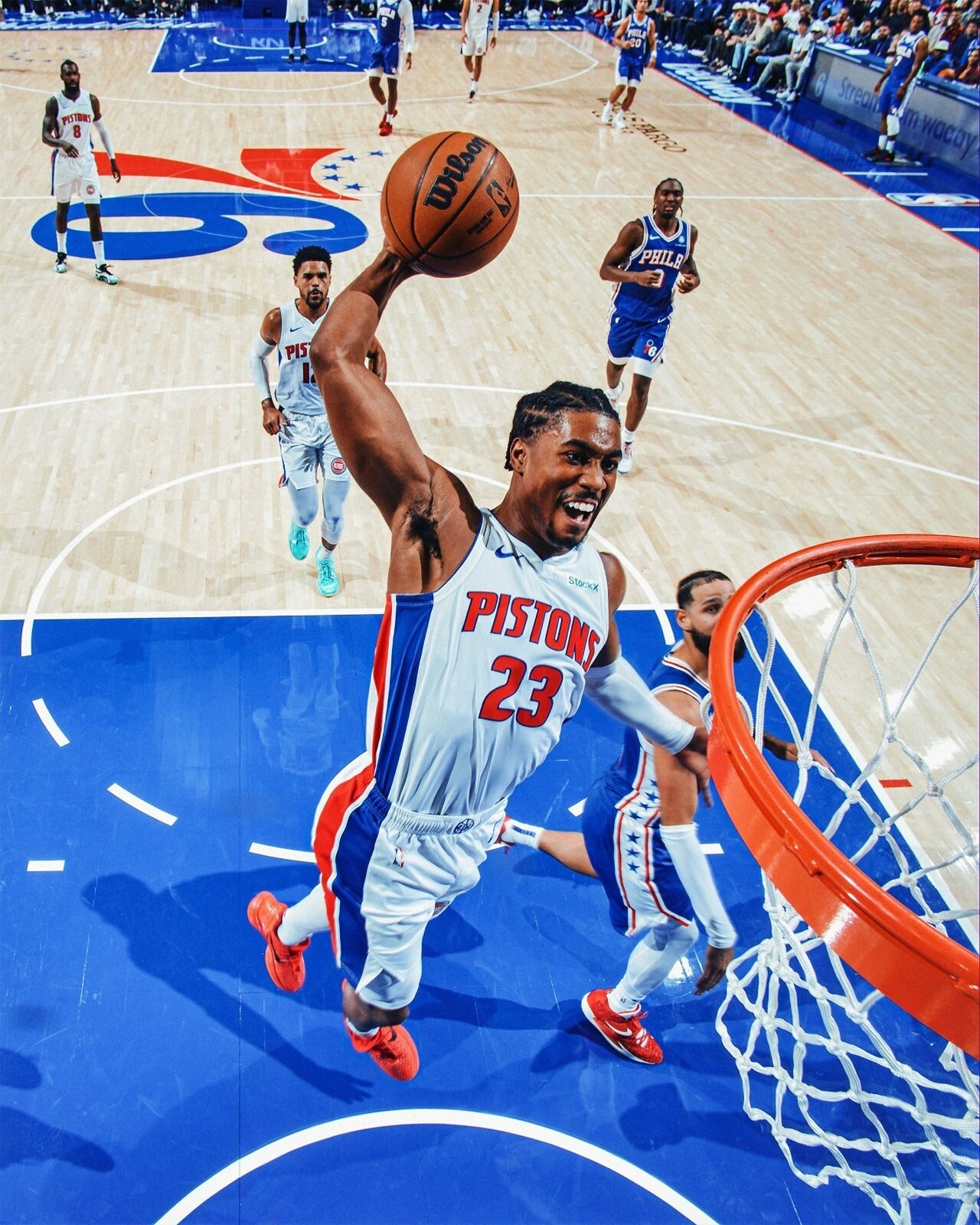 Jaden Ivey dunk action Detroit Pistons canvas wall art