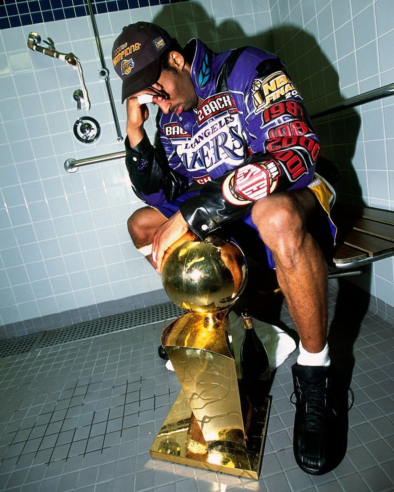 Kobe Bryant shower trophy celebration canvas wall art