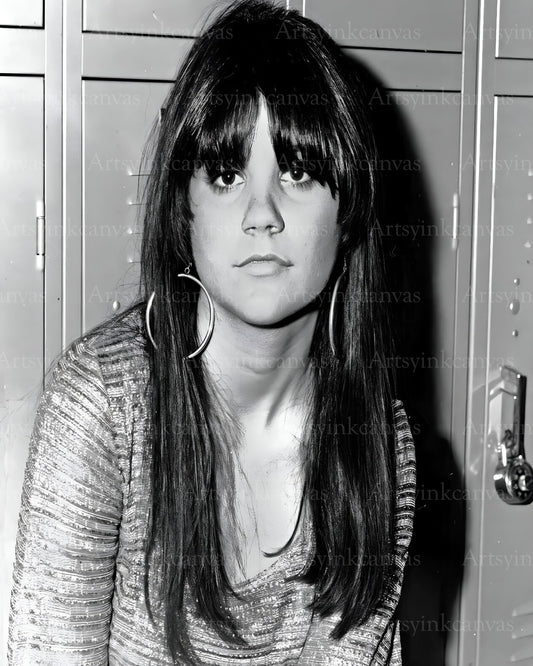 Linda Ronstadt Vintage Music Icon canvas wall art