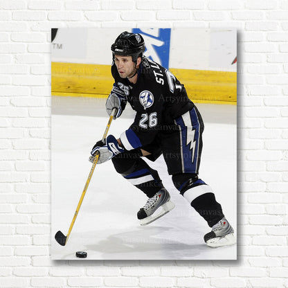 Martin St Louis Lightning skating canvas print