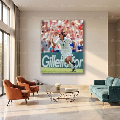 Mia Hamm Soccer Canvas Wall Art – USA Women’s Football Legend Decor