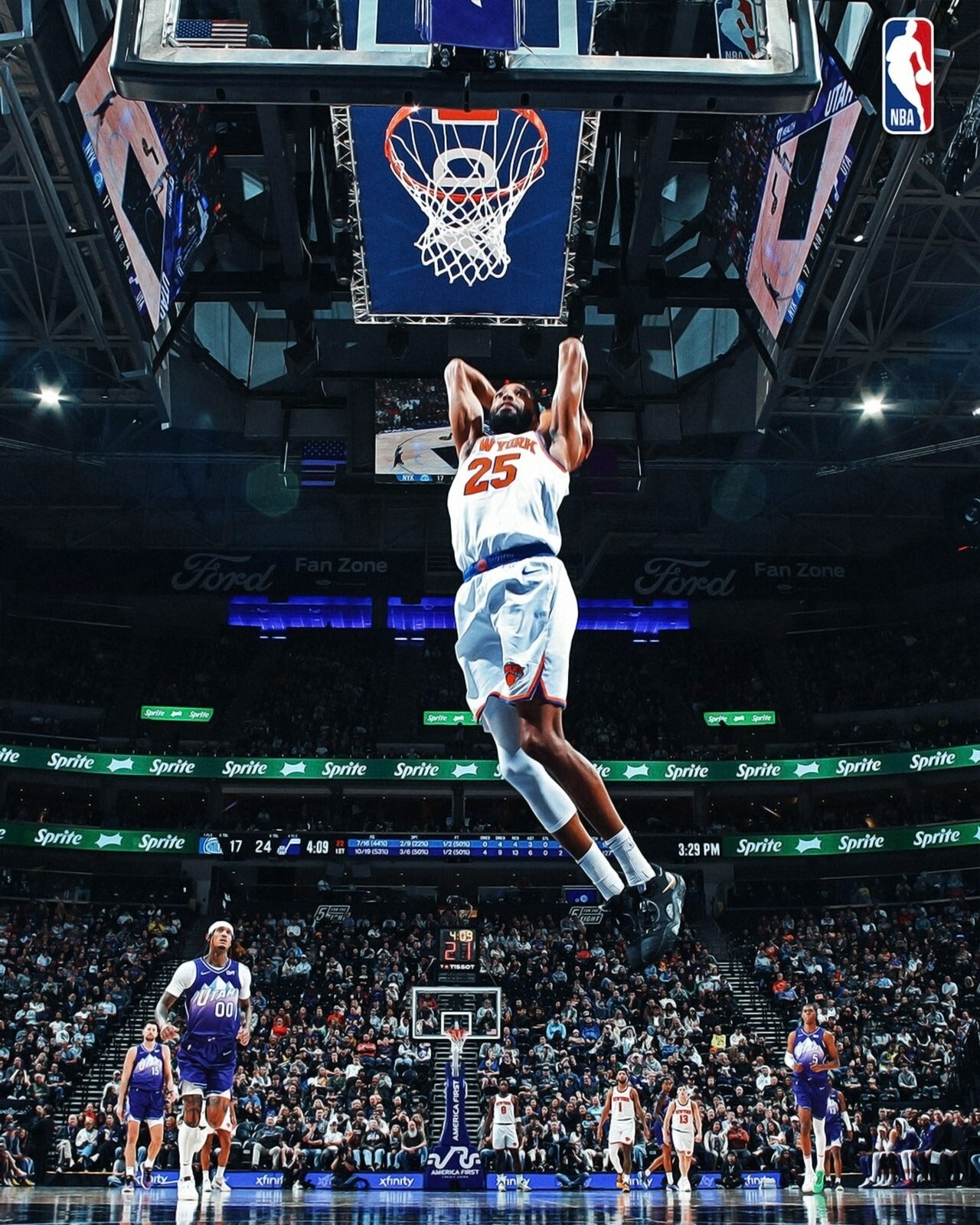 Mikal Bridges dunking for the New York Knicks canvas wall art