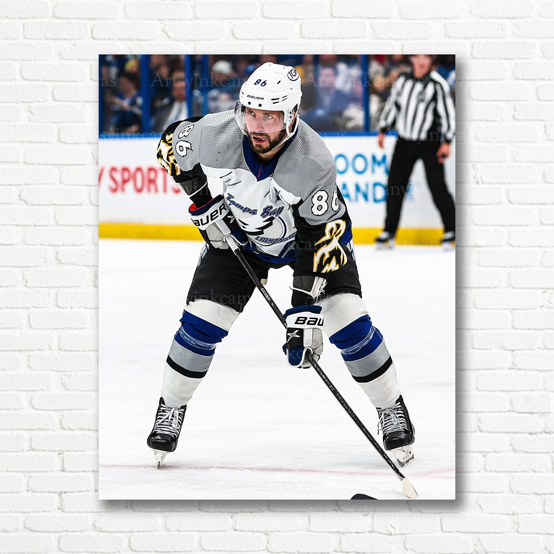 Nikita Kucherov Lightning Reverse Retro 2.0 canvas print