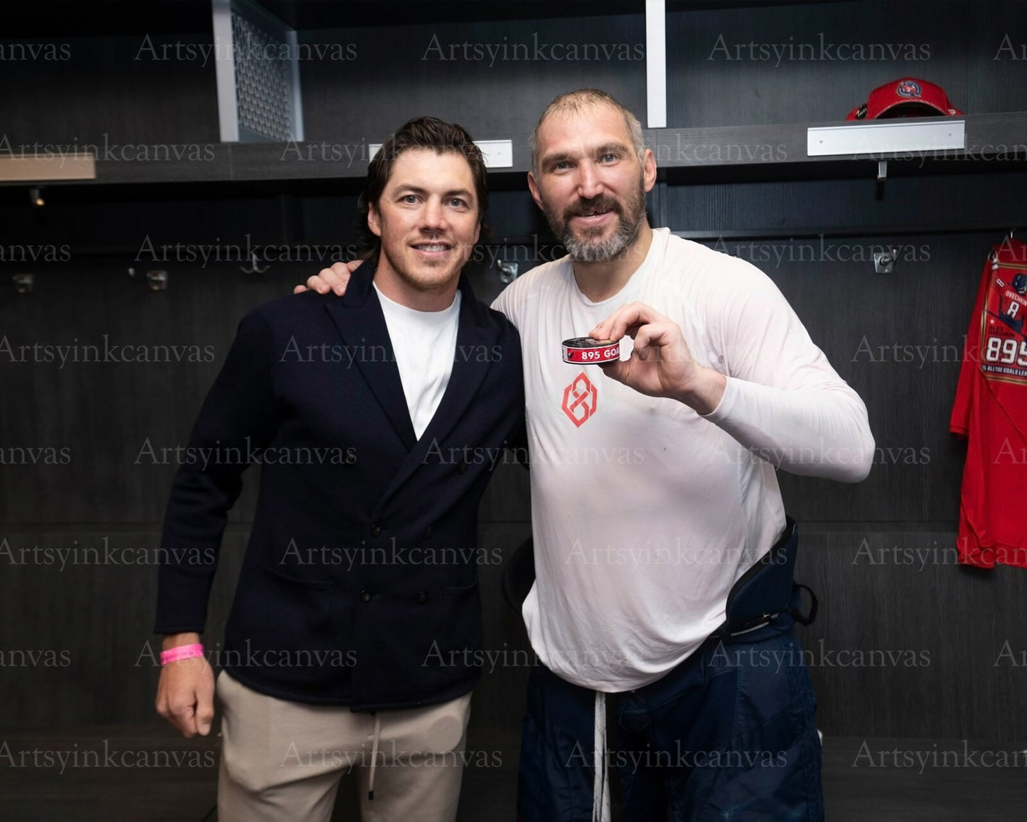 Oshie Ovechkin Passes Gretzky 895 canvas wall art