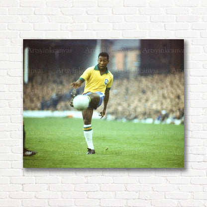 Pelé Brazilian Soccer Legend Canvas Wall Art – Football Icon Poster