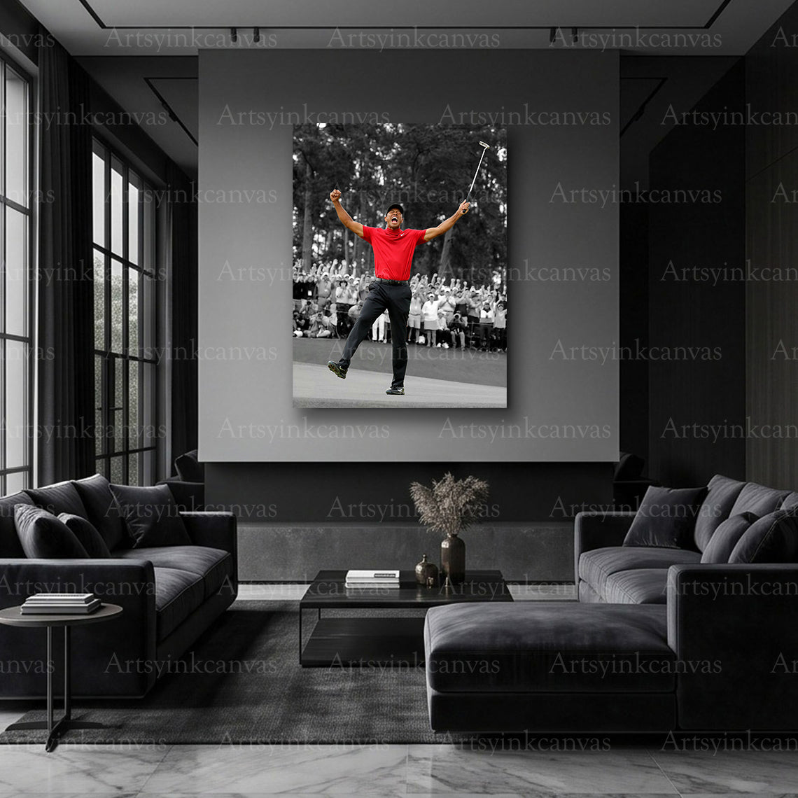 Legendary Tiger Woods golf canvas print for American interiors