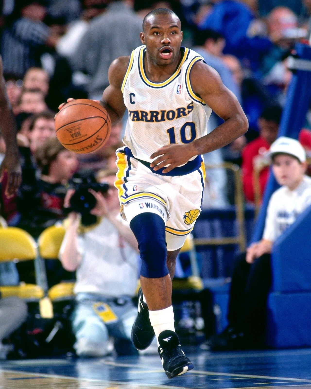 Tim Hardaway action Golden State Warriors canvas wall art