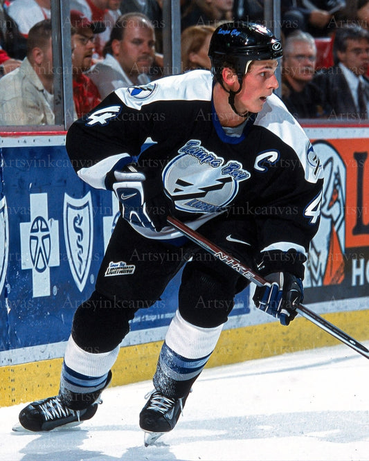 Vincent Lecavalier skating action Tampa Bay Lightning canvas wall art
