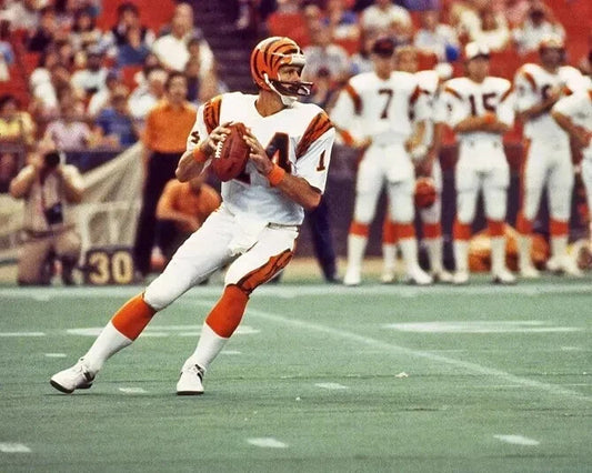 Ken Anderson Cincinnati Bengals Canvas Wall Art – NFL Quarterback Legend Decor
