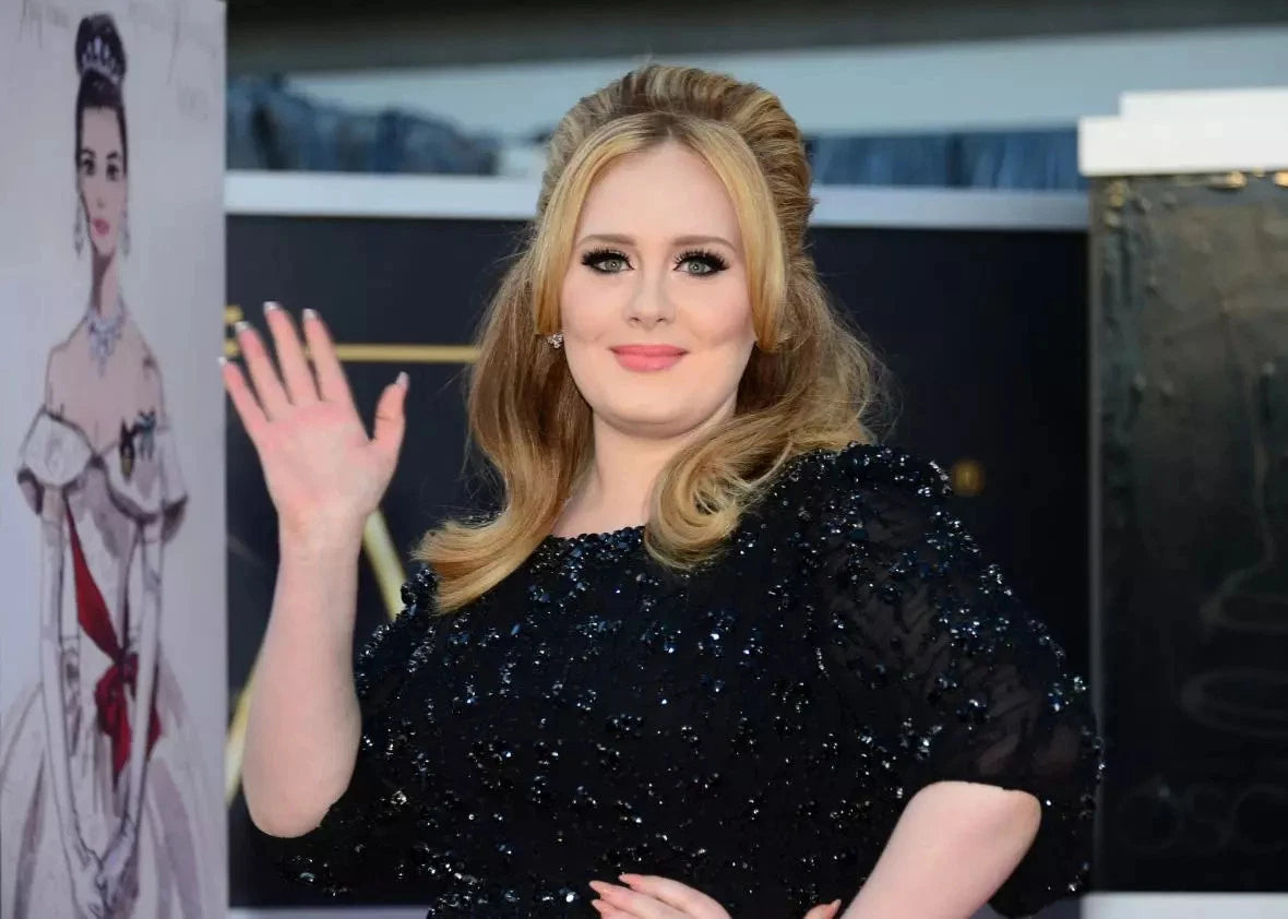 Adele Waving Canvas Wall Art – Music Singer Portrait Poster