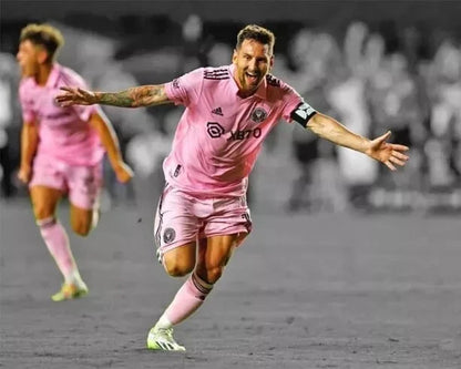 Lionel Messi Canvas Wall Art – Football Legend & World Champion Decor