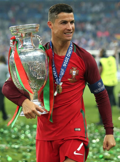 Cristiano Ronaldo Euro 2016 Canvas Wall Art – Portugal Champion Soccer Decor