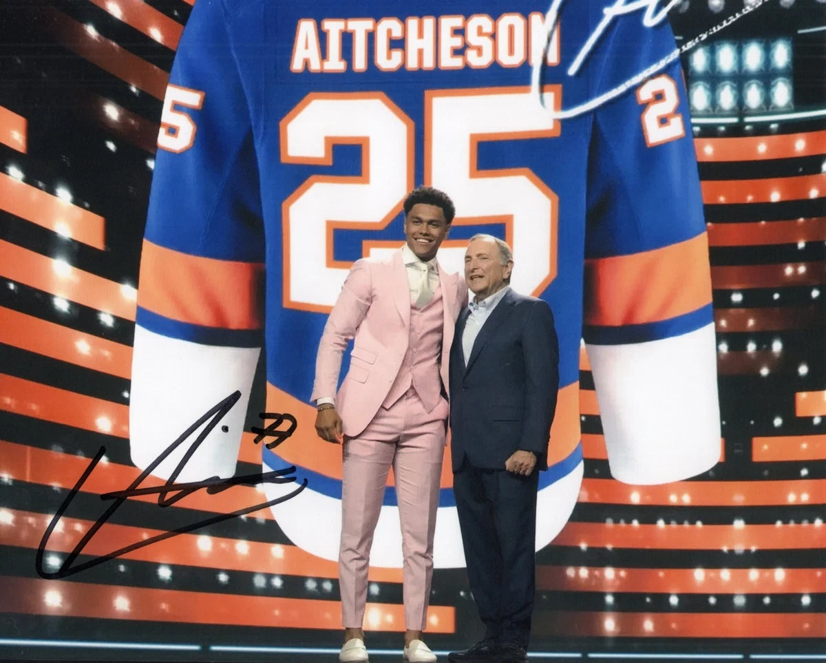 Kashawn Aitcheson Signed-Style New York Islanders Canvas Print – Defensive Prospect Reproduction Wall Art | Signature Fan Décor