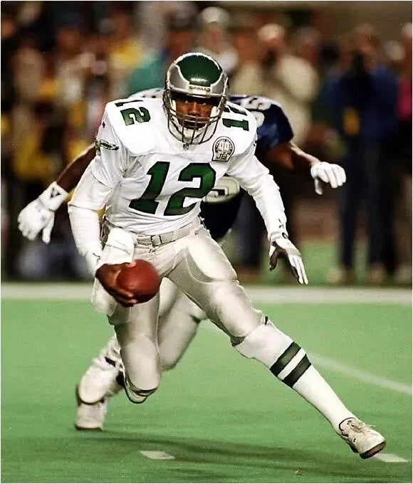 Randall Cunningham Philadelphia Eagles Canvas Wall Art – NFL QB Legend Decor