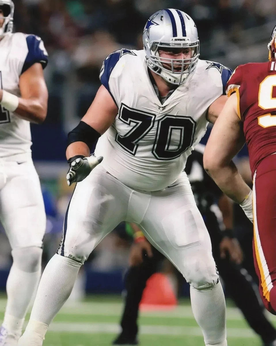Zack Martin Dallas Cowboys Canvas Wall Art – NFL Offensive Line Legend Poster