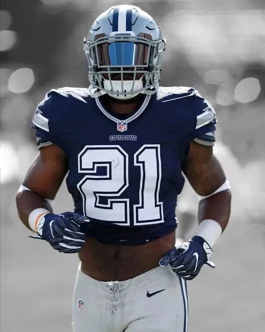 Ezekiel Elliott Dallas Cowboys Canvas Wall Art – NFL Star Decor