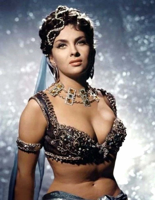 Gina Lollobrigida Costume Canvas Wall Art – Vintage Hollywood Elegant Poster