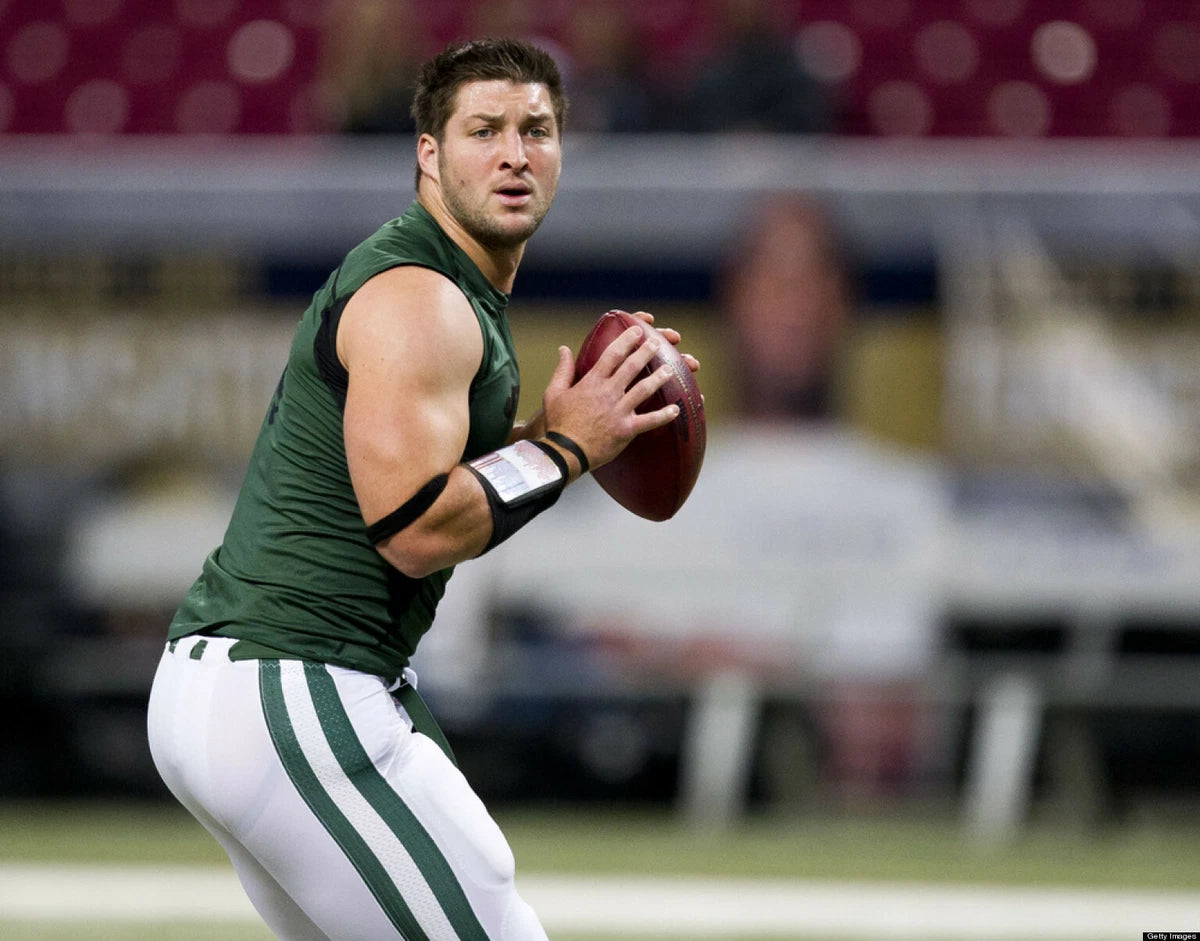 Tim Tebow Canvas Wall Art – Inspirational Football Legend Poster